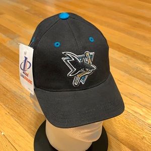 Vintage 1990s kids  size San jose Sharks NHL hat